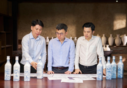 Từ gốm sứ đến món đồ lưu giữ nếp nhà