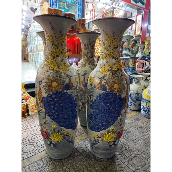 LỤC BÌNH MEN RẠN ĐẮP NỔI CÔNG MAI