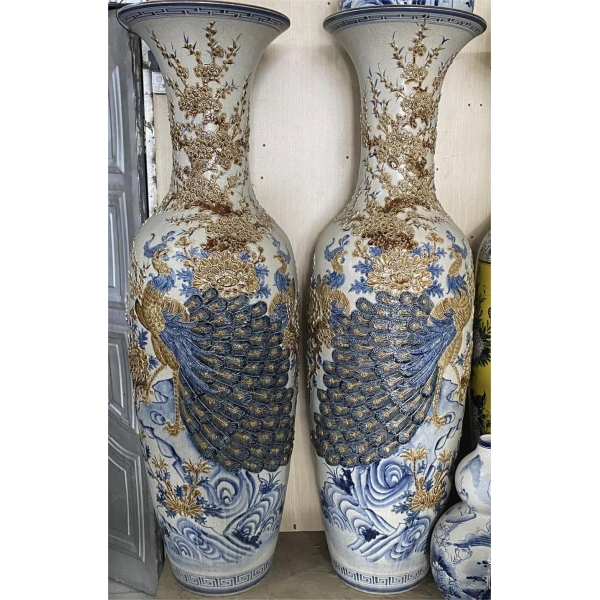 LỤC BÌNH MEN RẠN ĐẮP NỔI CÔNG ĐÀO