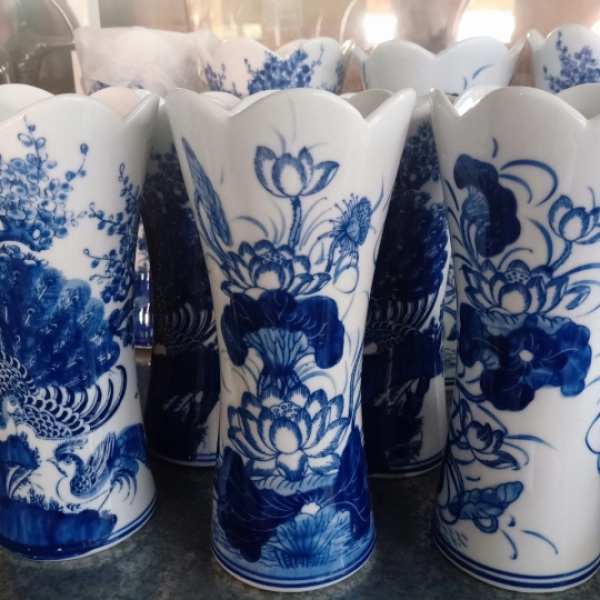 LỌ HOA MEN TRẮNG LAM