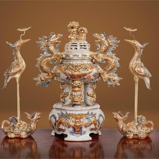 BỘ ĐỒ THỜ MEN RẠN ĐẮP NỔI CAO CẤP