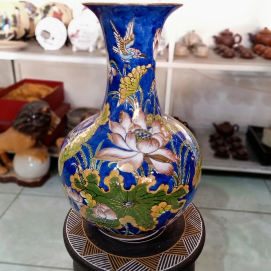 LỌ HOA DÁNG TỎI HOA SEN