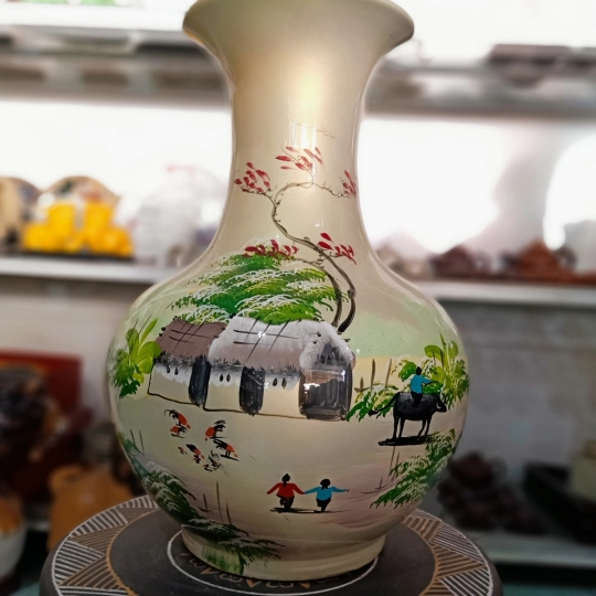 LỌ HOA GỐM TRANH ĐỒNG QUÊ