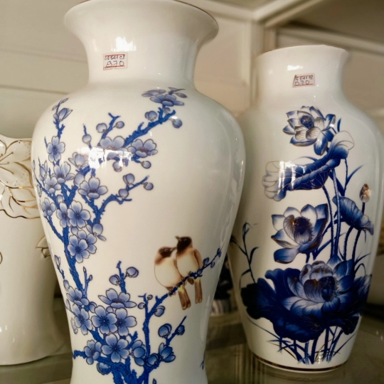 LỌ HOA MEN TRẮNG ĐÔI CHIM YẾN